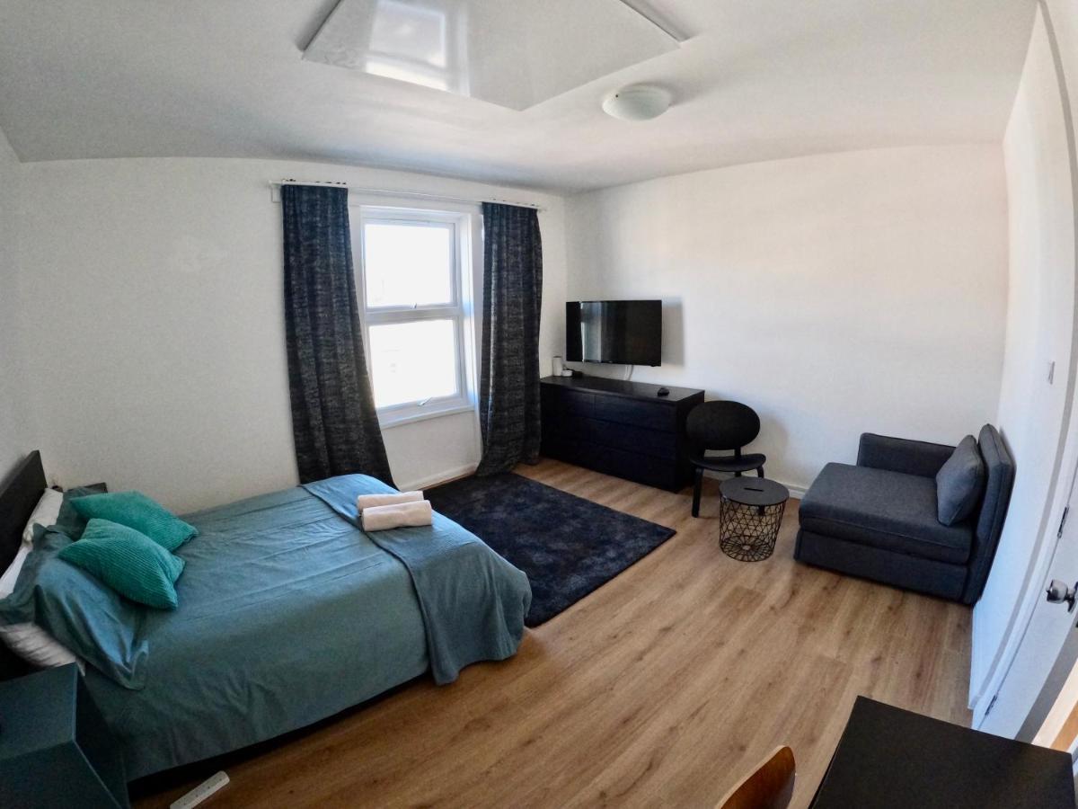 Lovely One Bedroom Flat Λονδίνο Εξωτερικό φωτογραφία
